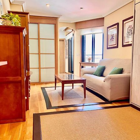 Apartamento Centrico Con Garaje Vigo Luaran gambar