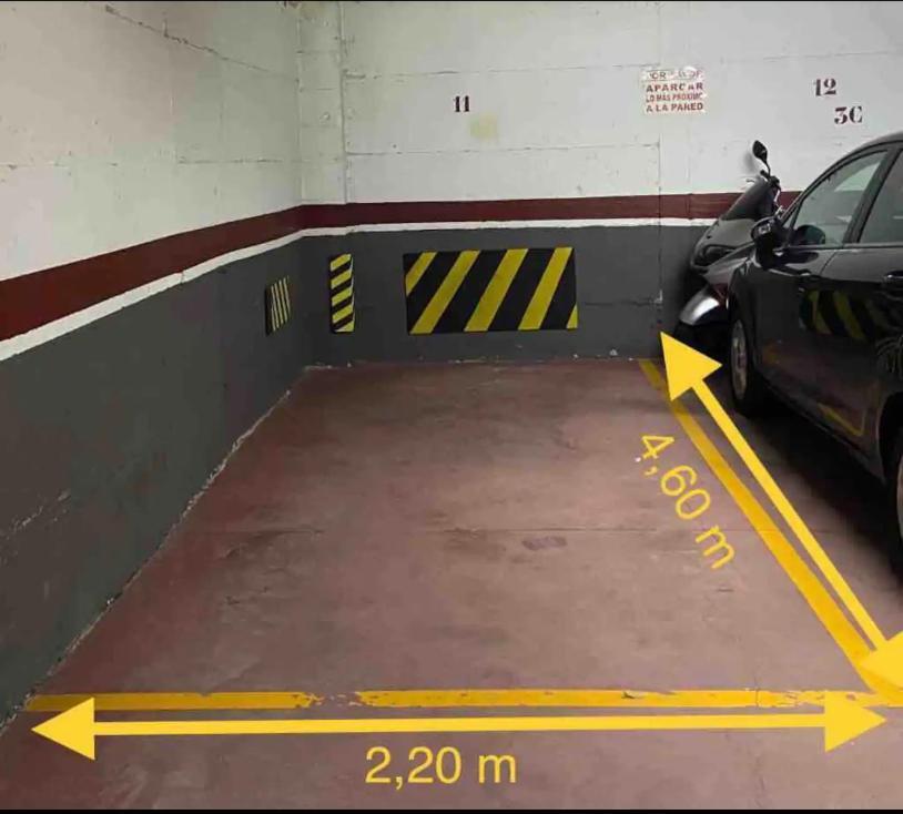 Apartamento Centrico Con Garaje Vigo Luaran gambar