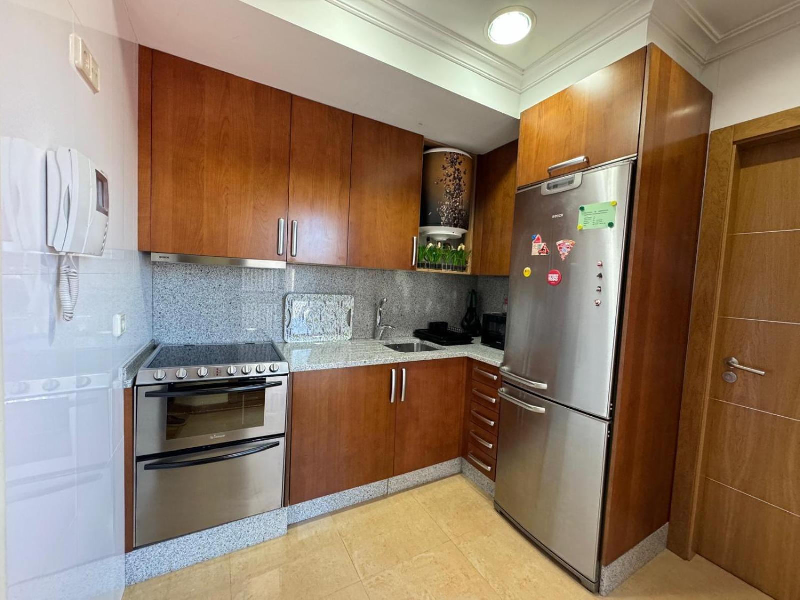 Apartamento Centrico Con Garaje Vigo Luaran gambar