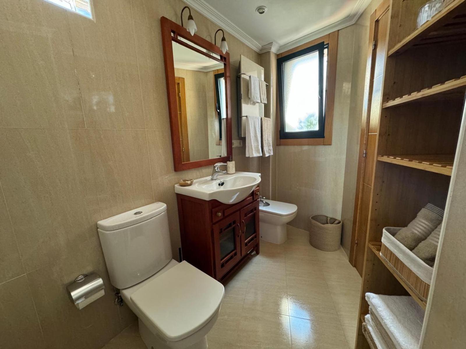 Apartamento Centrico Con Garaje Vigo Luaran gambar